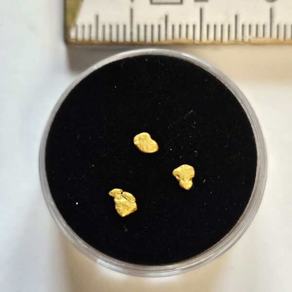 Kleine Schweizer Goldflitter 0.14 gramm Goldach b. St Gallen