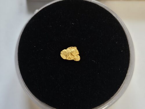 20260326_112928 Schweizer Goldflitter 0.05 gramm Goldach b. St Gallen