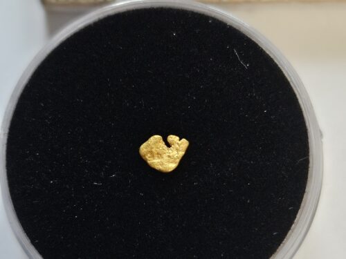 20260326_113114 Schweizer Goldflitter 0.04 gramm Goldach b. St Gallen